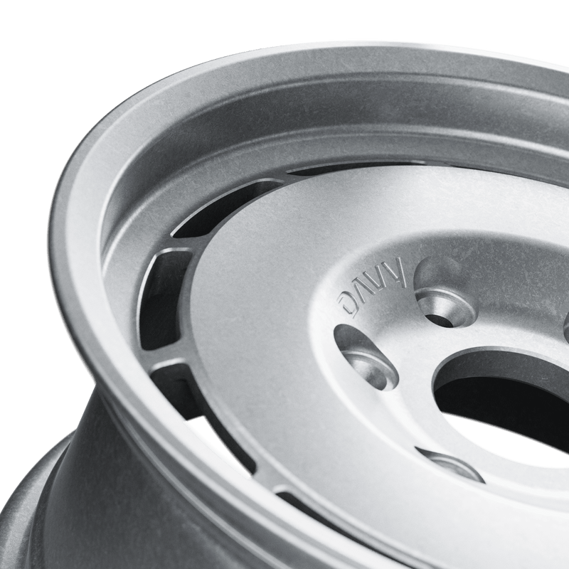 Image of CanAm Maverick R detail 1