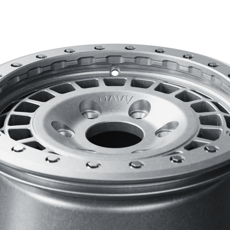 CanAm Maverick R beadlock detail 2