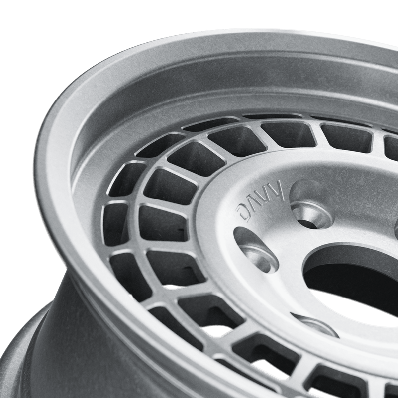 Image of CanAm Maverick R detail 1